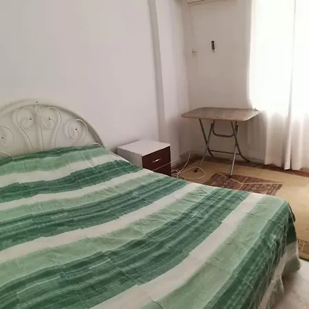 公寓 First Floor Just Near The Sea And Swimming Pool