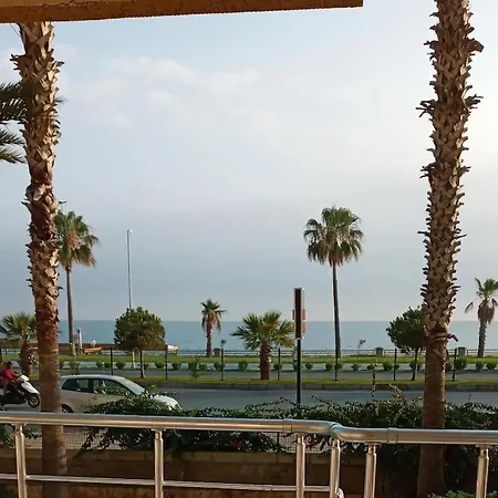 First Floor Just Near The Sea And Swimming Pool *