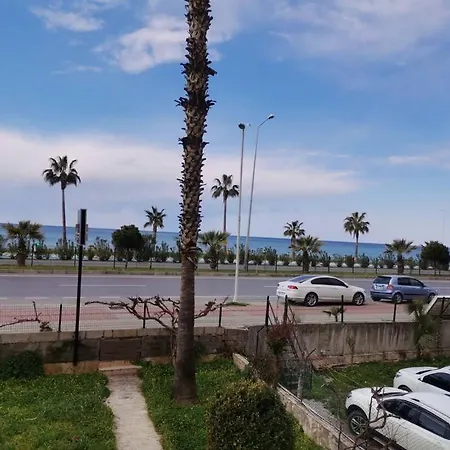 First Floor Just Near The Sea And Swimming Pool 阿拉尼亚